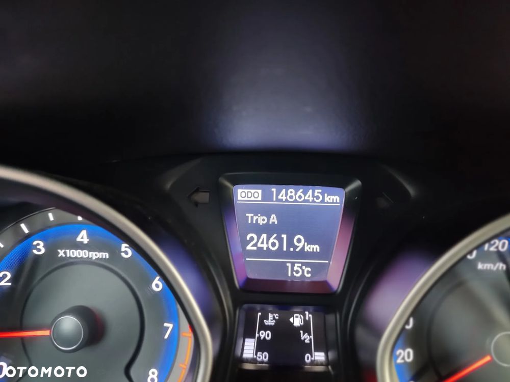 Hyundai i30 1.6 Classic + - 19