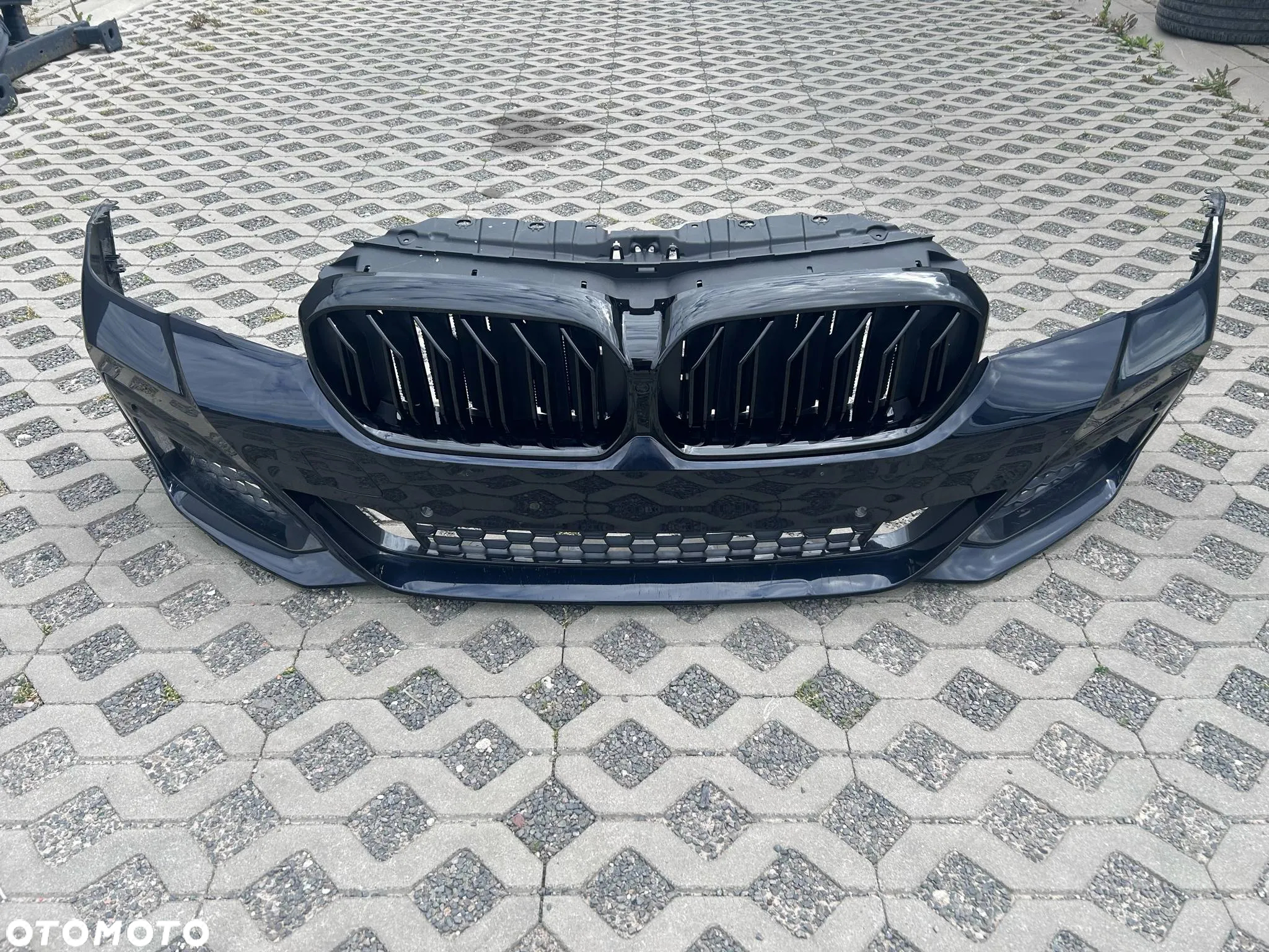 BMW 5 G30 G31 LCI Zderzak Przedni Przód 6xPDC C3Z M-Pakiet - 4