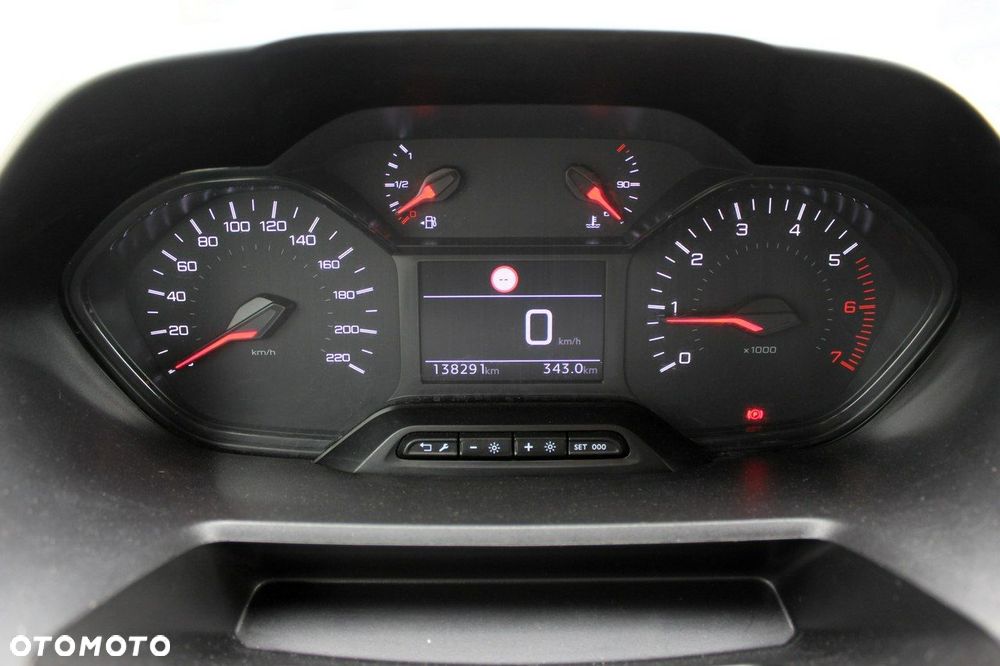 Peugeot Partner - 13