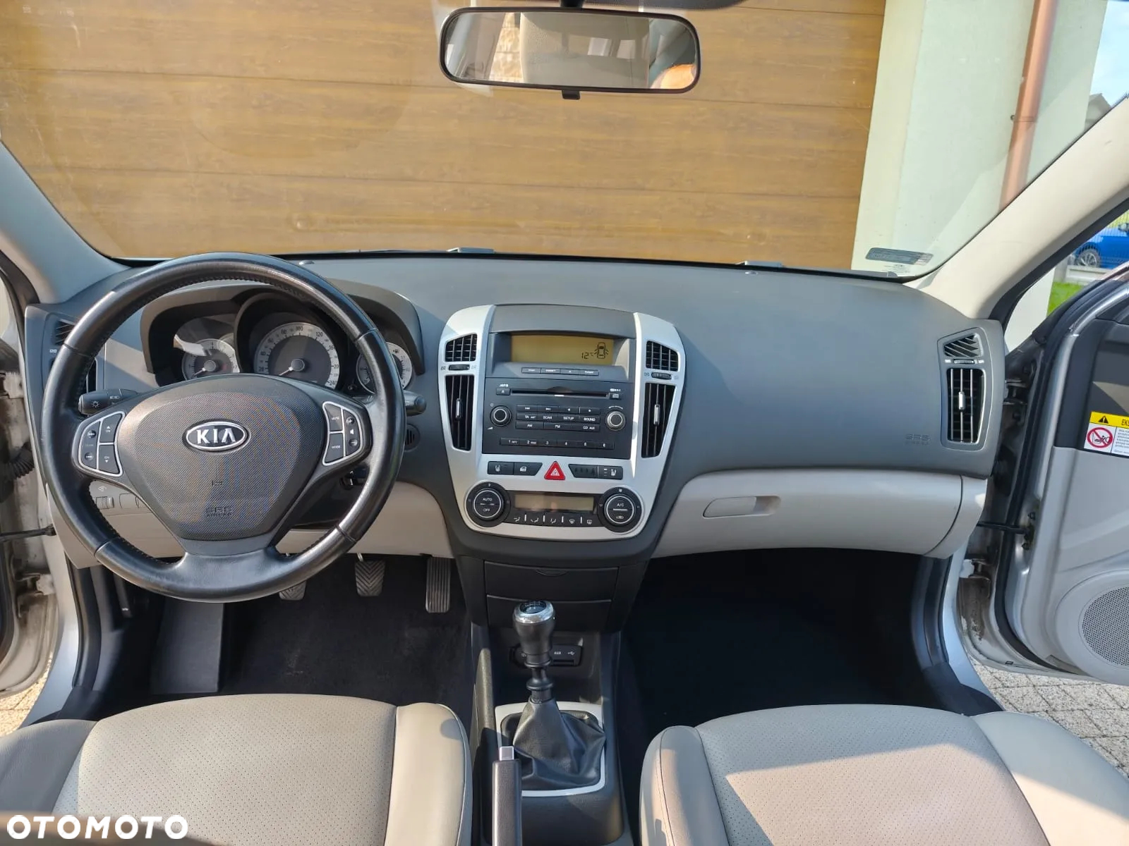 Kia Ceed Cee'd 1.6 Optimum + - 6