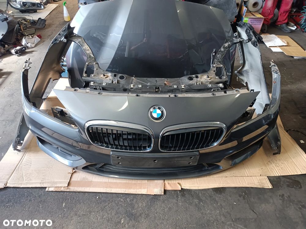 ZDERZAK  LAMPA LEWA PAS PRZEDNI Z CHŁODNICAMI BMW SERIA 2 F45 2.0 DIESEL B39