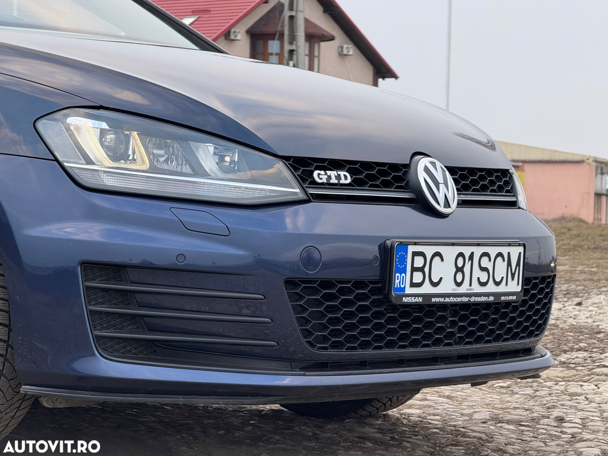 Volkswagen Golf 2.0 TDI GTD - 12