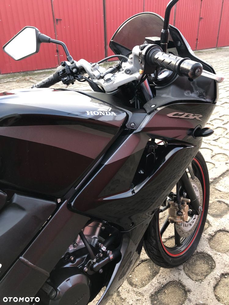 Honda CBR - 18
