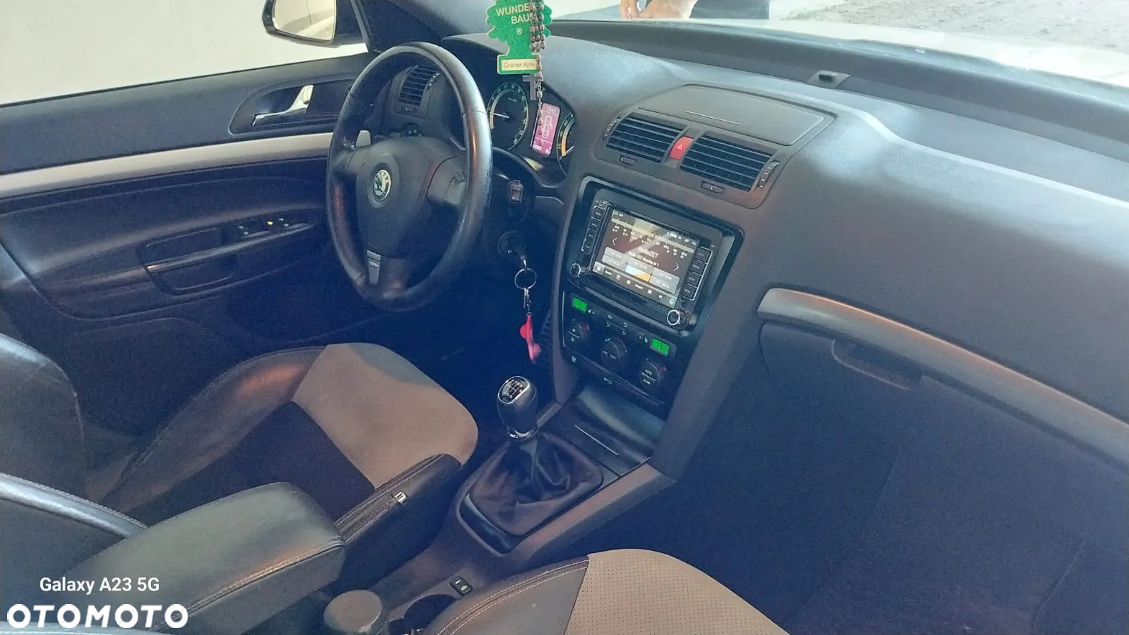 Skoda Octavia 2.0 TDI RS - 9