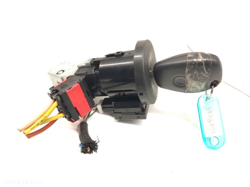 STACYJKA  DACIA DOKKER nadwozie wielkoprzestrzenne (MPV) (KE_) 2012 - 2022 1.5 dCi / Blue dCi 75 - 4