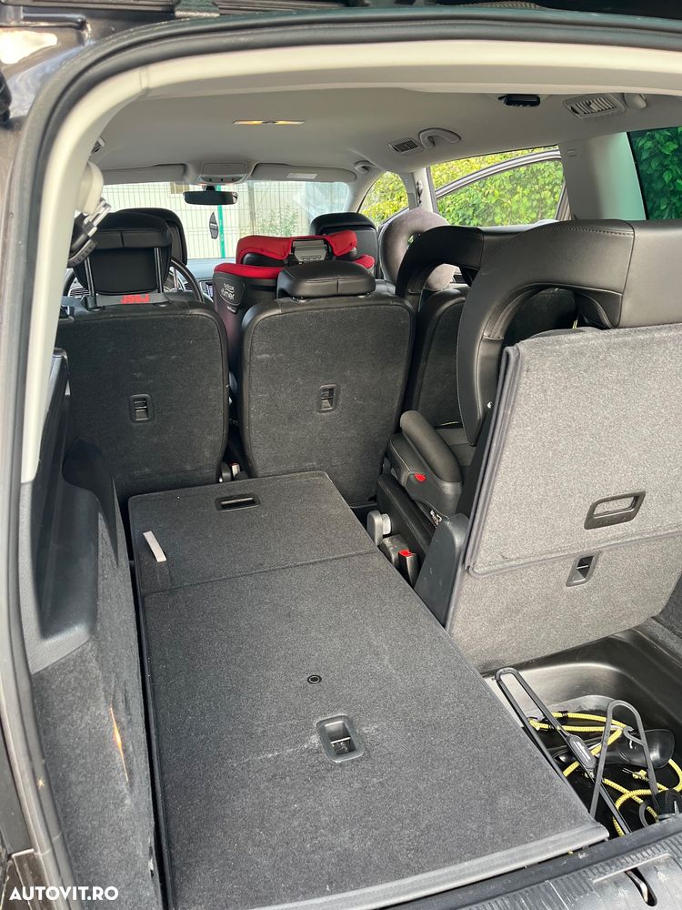Volkswagen Sharan - 17