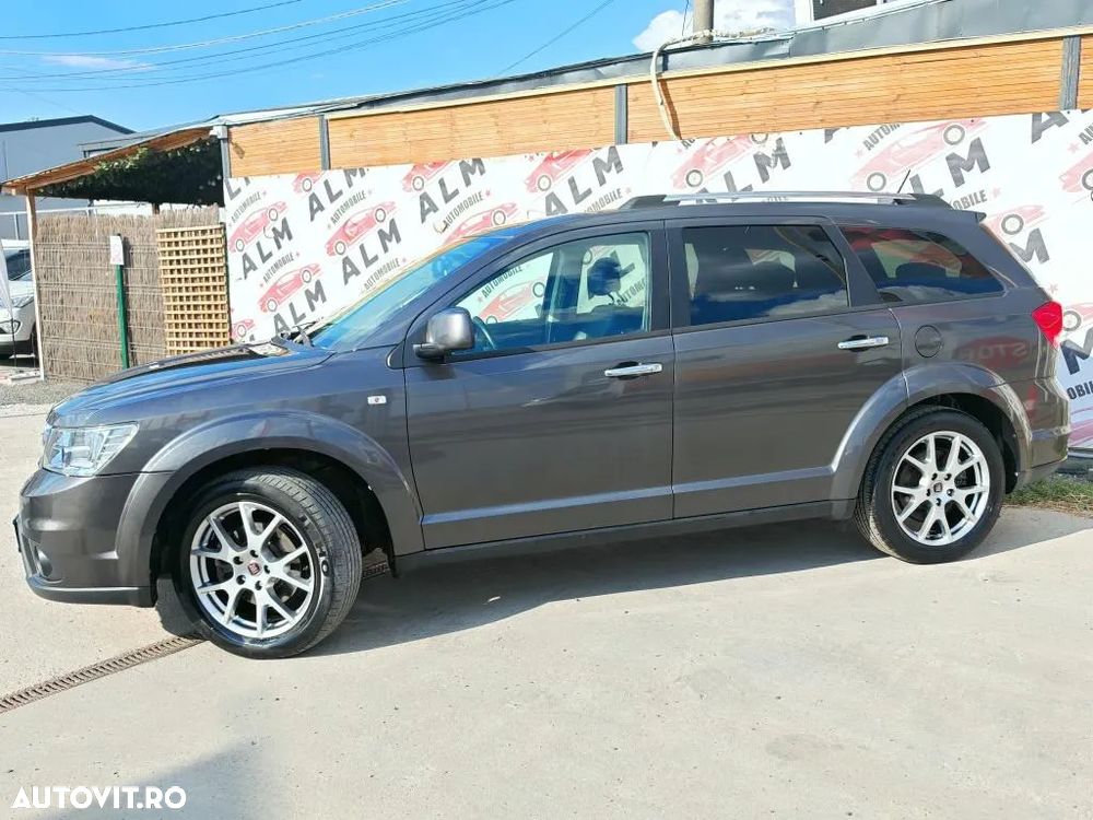 Fiat Freemont 2.0 Mjet AT AWD Lounge - 4