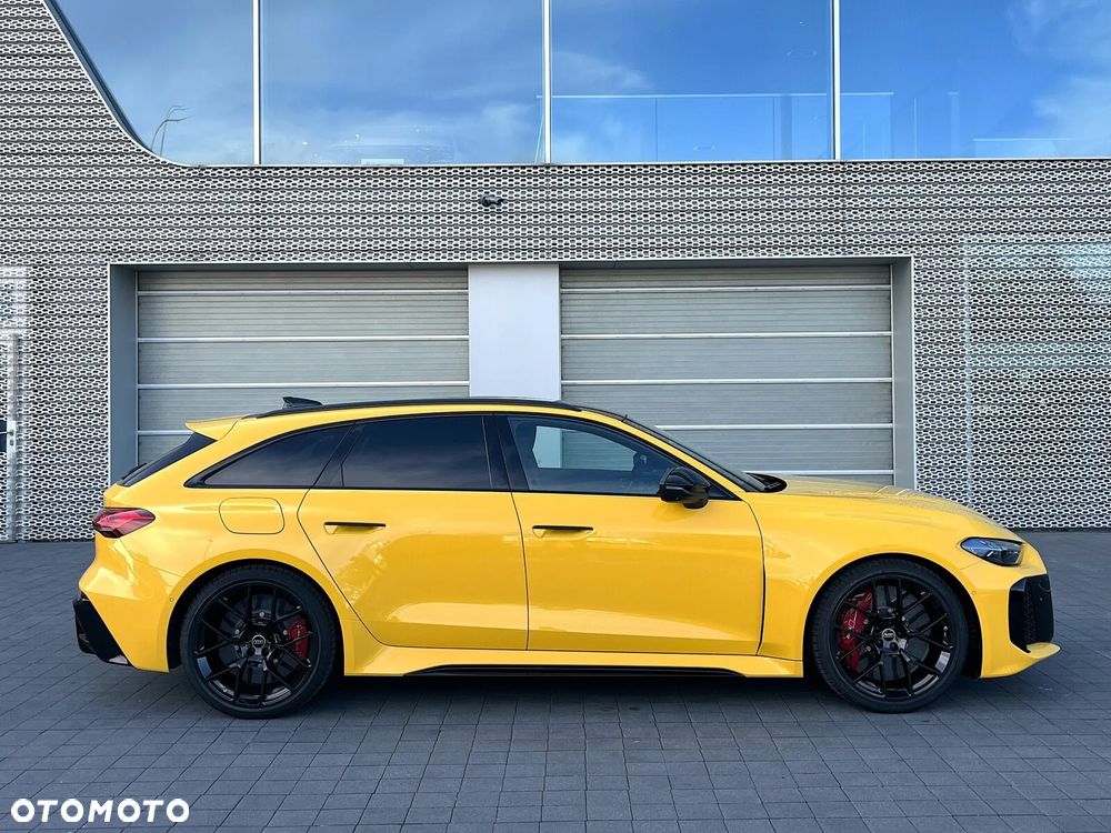 Audi RS5 Avant - 5
