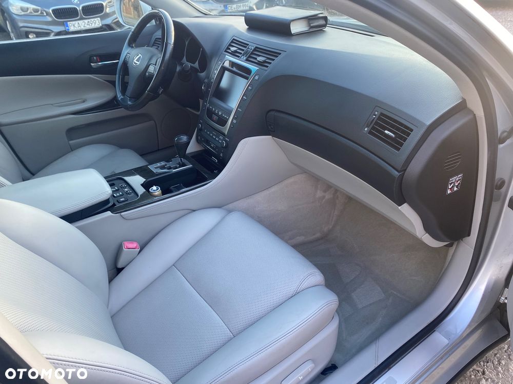 Lexus GS 300 Luxury Line - 28