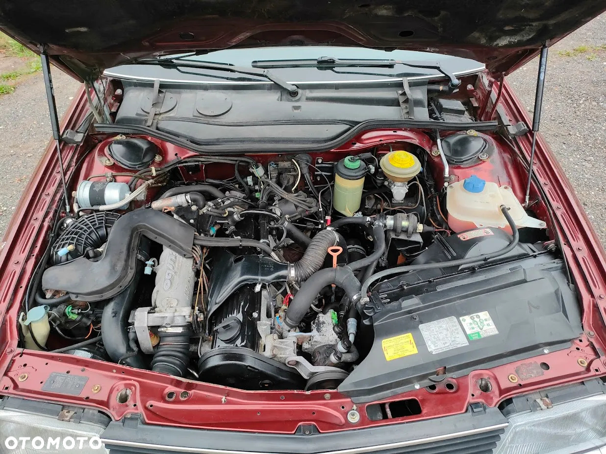 Audi 100 2.2 Turbo - 34