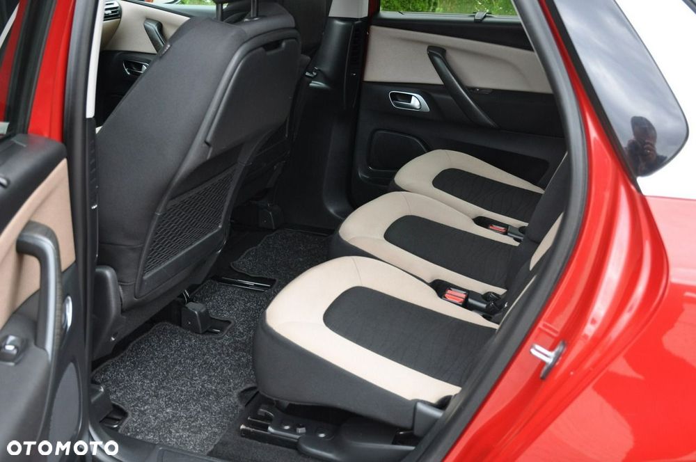 Citroën C4 Picasso e-HDi 115 Intensive - 25