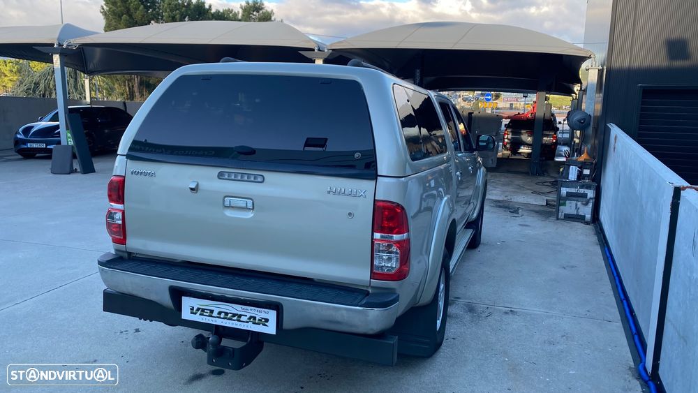 Toyota Hilux 4x4 Cabine Dupla DPF Comfort - 6
