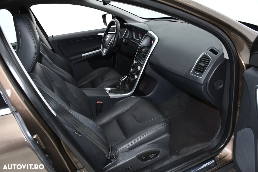 Volvo XC 60 - 14