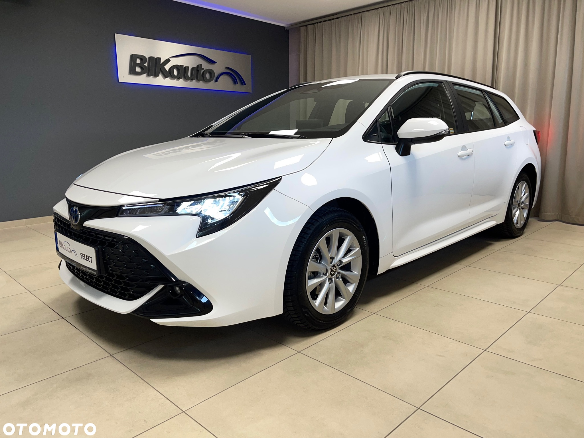 Toyota Corolla 1.8 Hybrid Comfort - 3