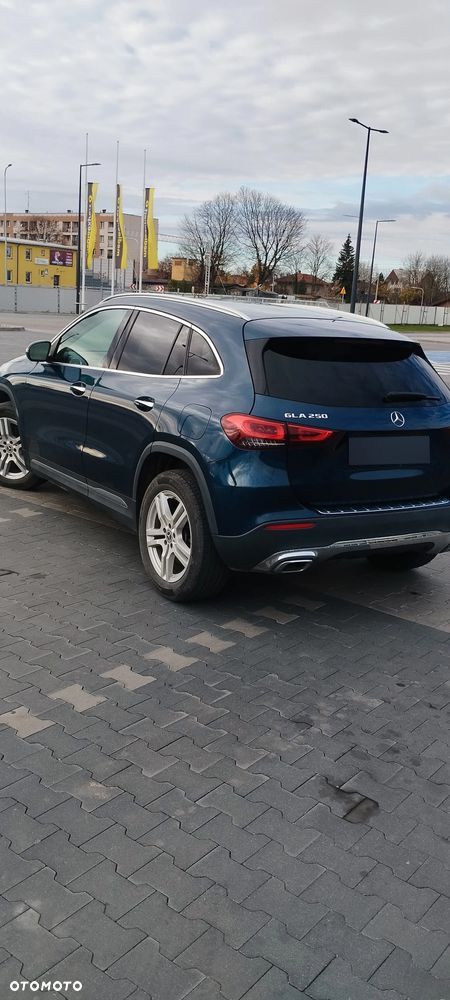Mercedes-Benz GLA 250 - 5