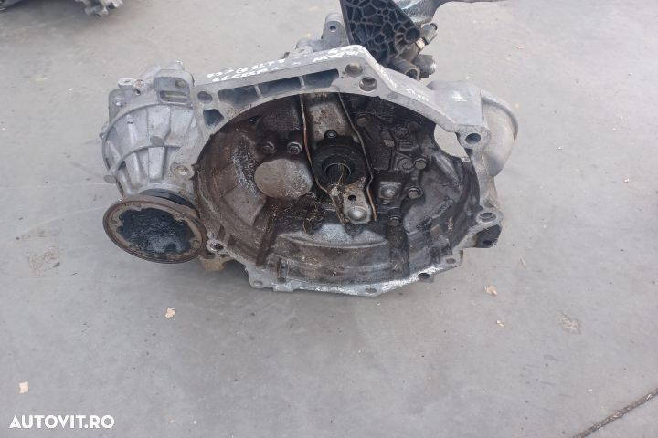Cutie viteze manuală cu 5 trepte 1.6 CXXB COD CUTIE MWW START STOP V - 1