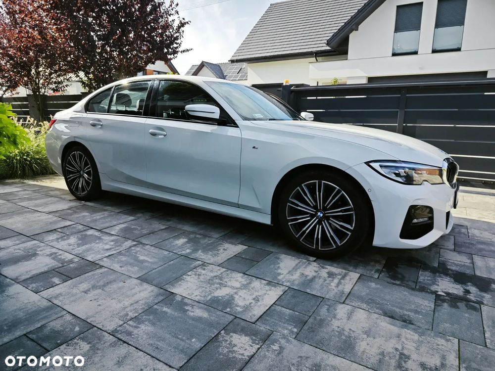 BMW Seria 3 318i M Sport - 2