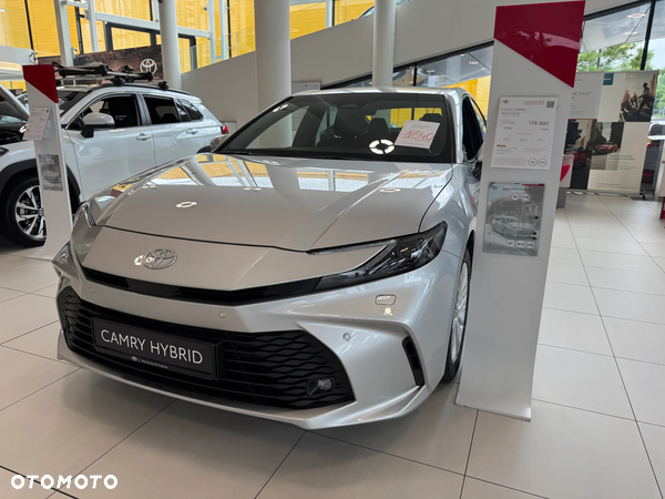 Toyota Camry 2.5 Hybrid Dynamic Force Comfort e-CVT
