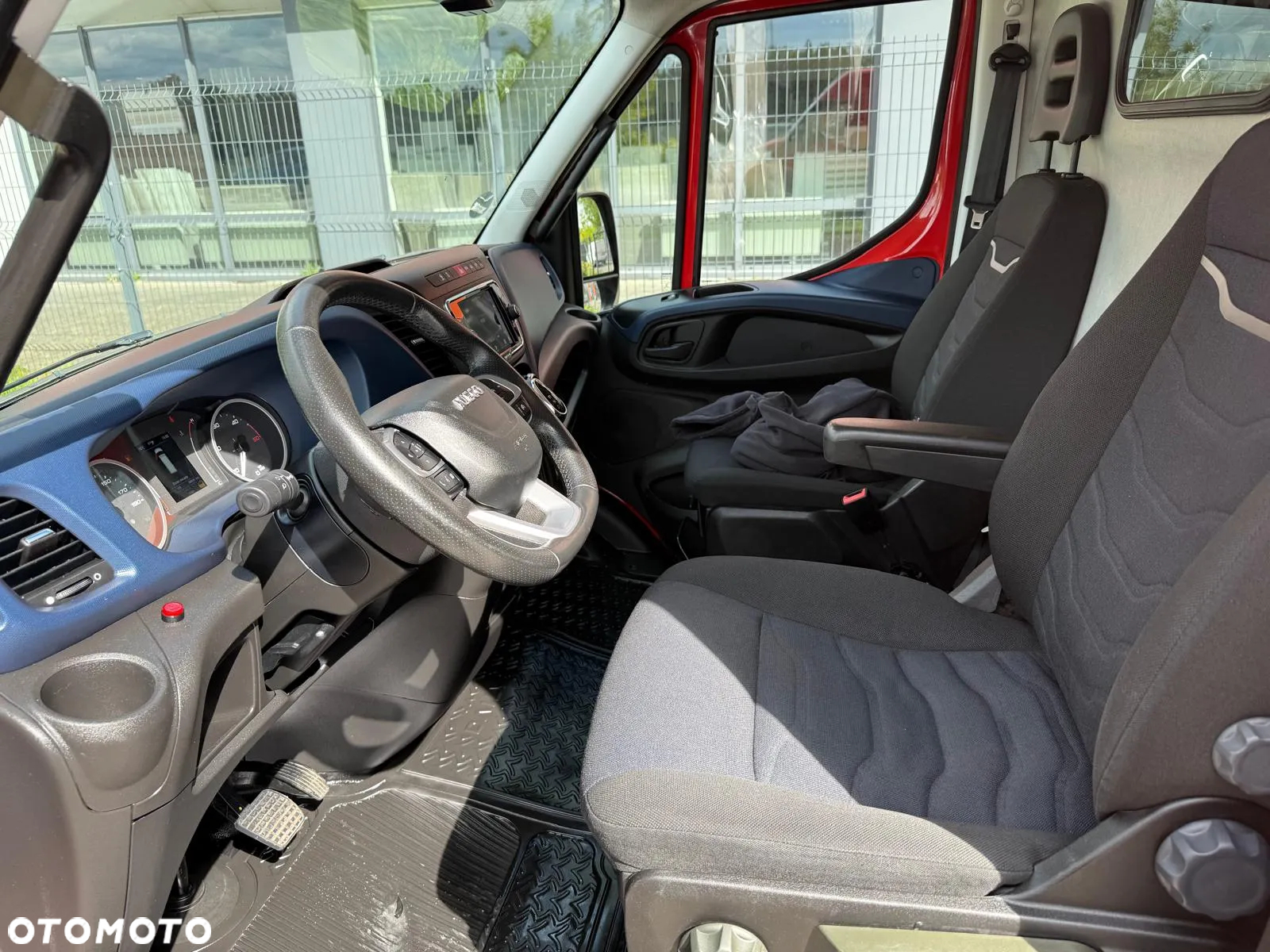 Iveco Daily 35S180, L4H2, Winda, Bardzo zadbany - 23