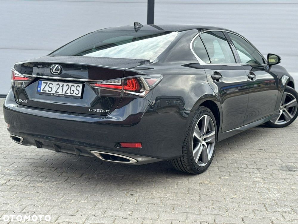 Lexus GS - 15