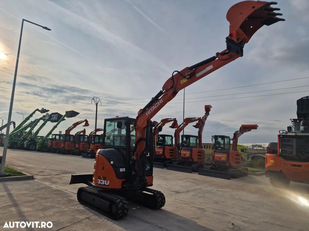 Hitachi ZX33U-6, Masa Operationala 3,7t, 2023, 1.305h, CUPLA RAPIDA HIDRAULICA+3 CUPE NOI, SistemAntifurt, Inst picon, senile 80% bune, Aer conditionat, Adancime sapare 5m, Ridica 2,8tone, Motor 25CP, posibilitate leasing 4 ani, CA NOU-PROMOTIE 36900 EUR+Tva - 34