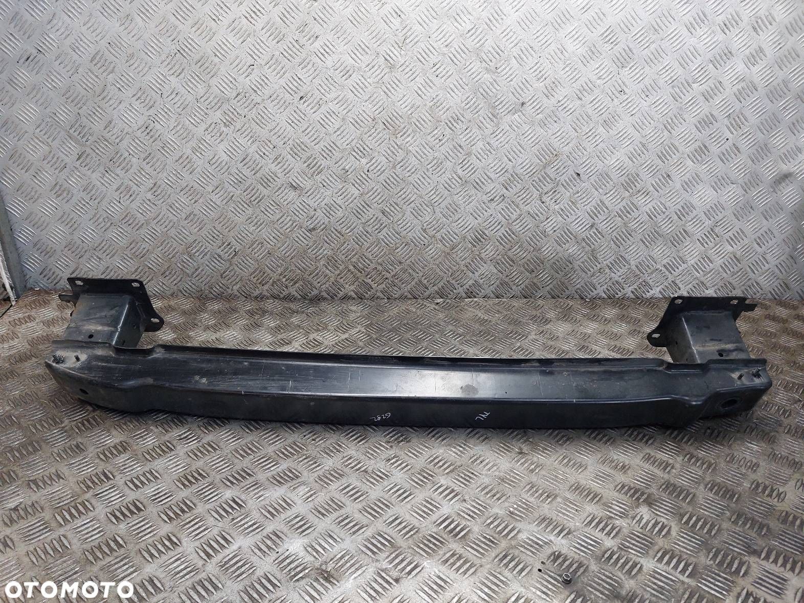 BELKA POD ZDERZAK TYŁ VOLKSWAGEN PASSAT B8 SEDAN 3G0807311B - 1
