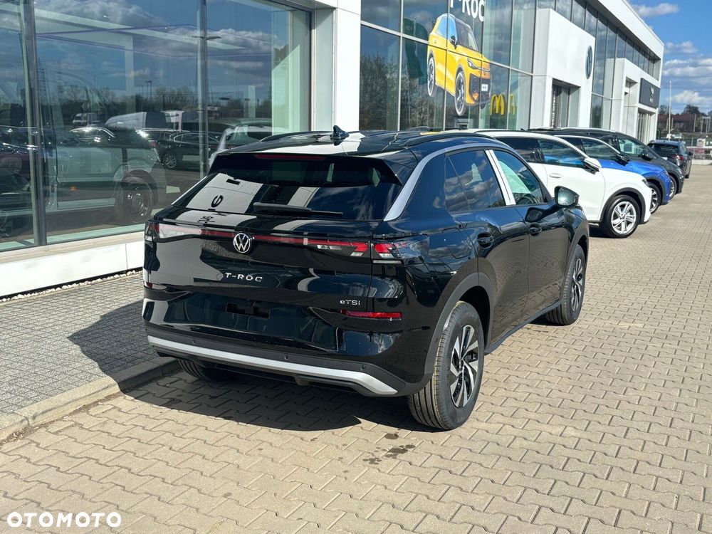 Volkswagen T-Roc - 4