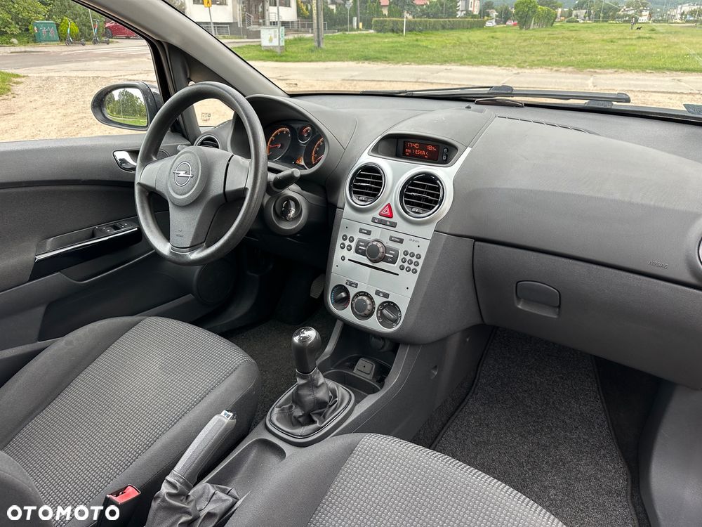 Opel Corsa 1.2 16V Enjoy - 9