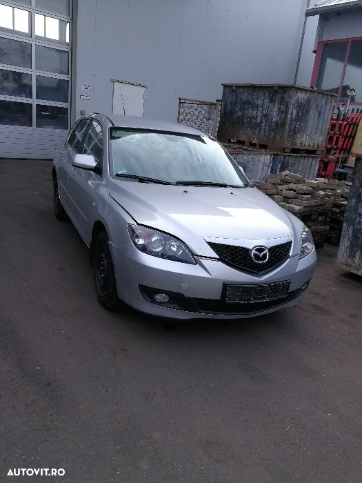 Dezmembrez Mazda 3 1.6 diesel 109 cai Motor Cutie pompa Turbo Xenon - 3