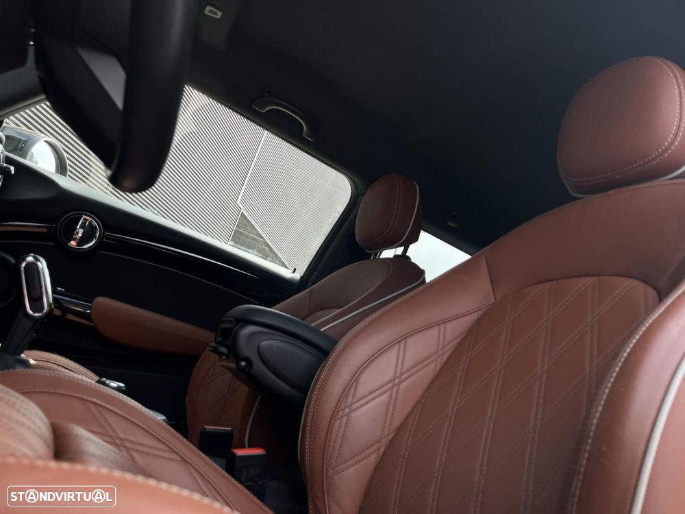 MINI 3 Portas Cooper SE Classic - 8