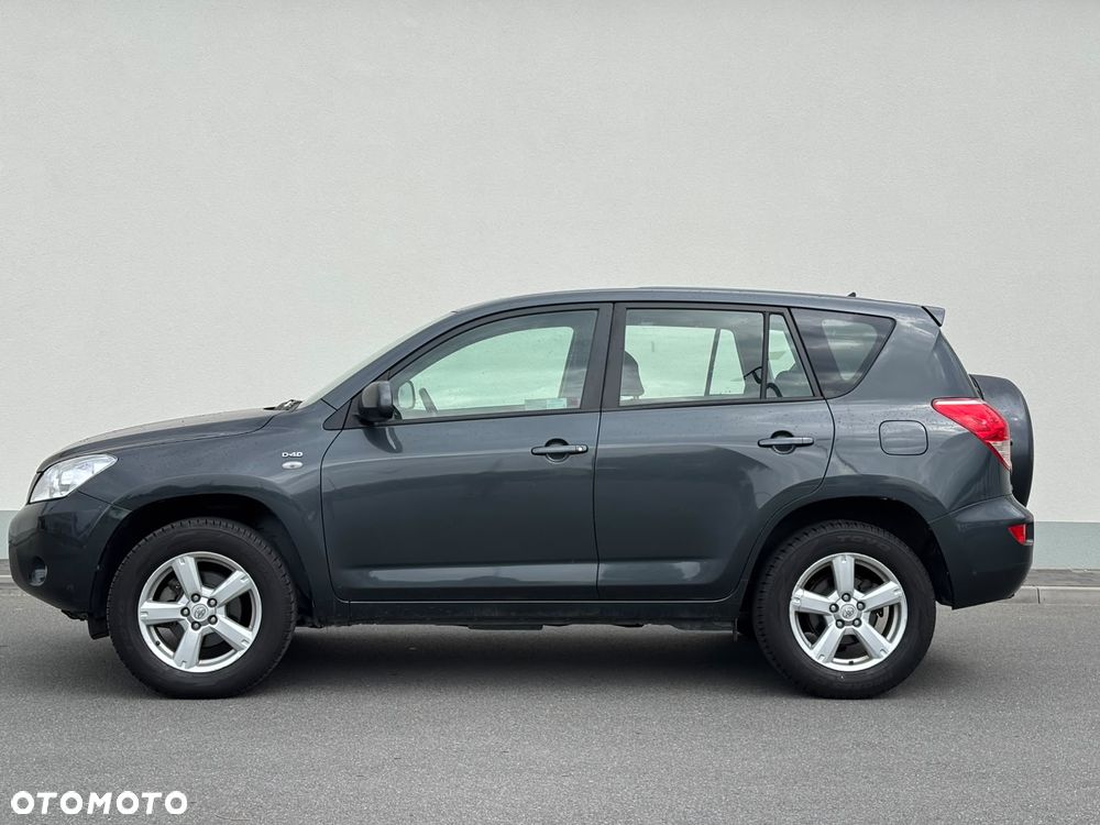 Toyota RAV4 2.2 D-4D 4x4 - 18