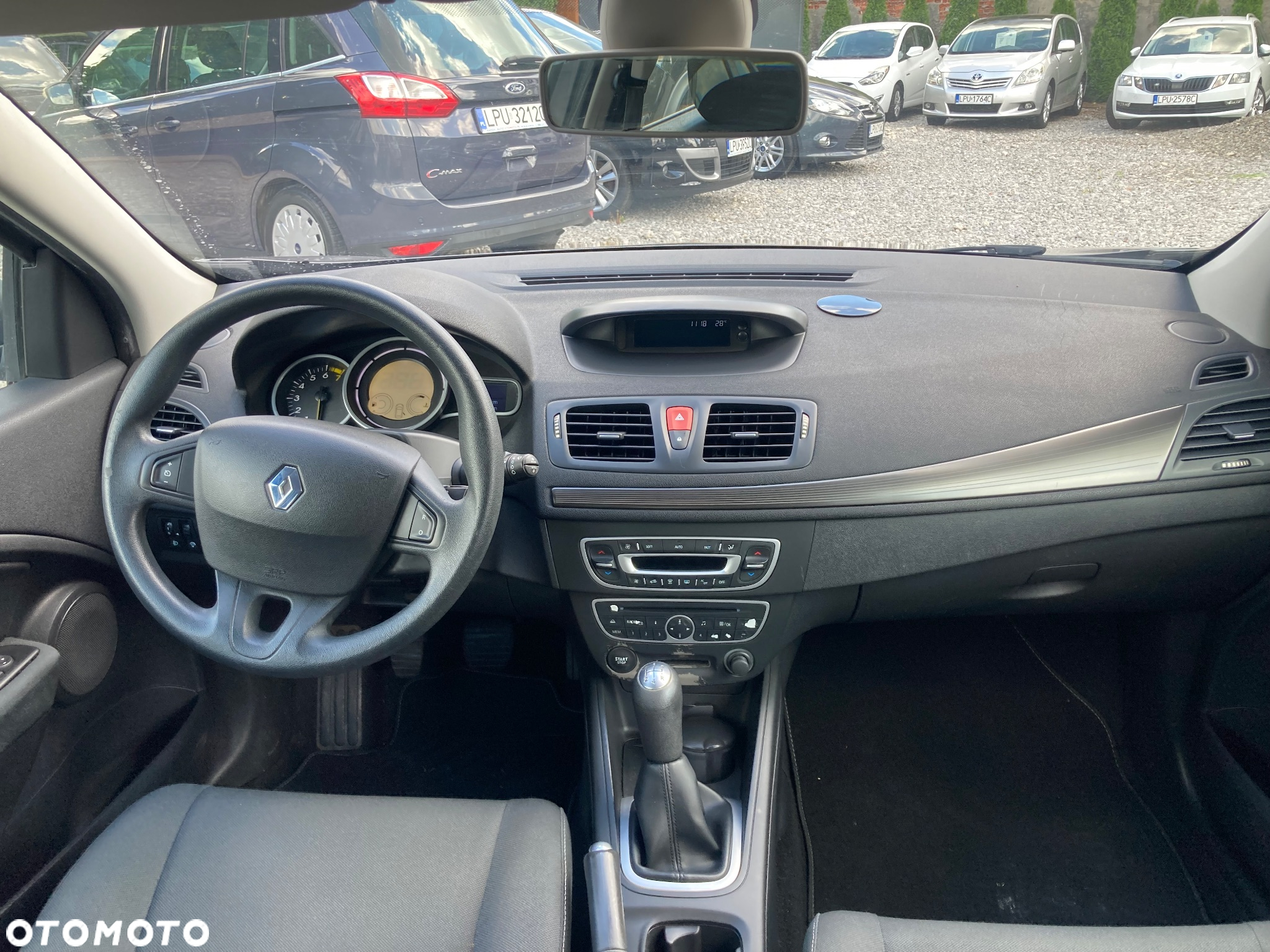 Renault Megane 1.6 16V 100 Authentique - 11