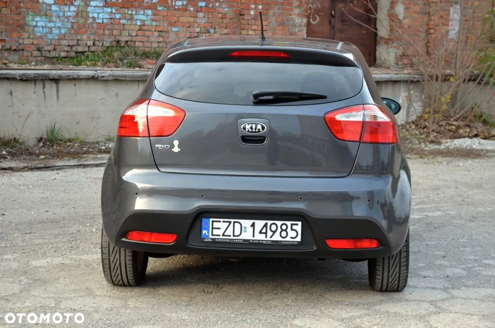 Kia Rio 1.2 ISG Uefa Euro 2016 - 17