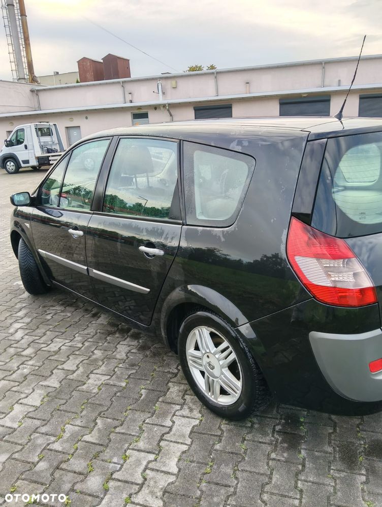 Renault Scenic - 6
