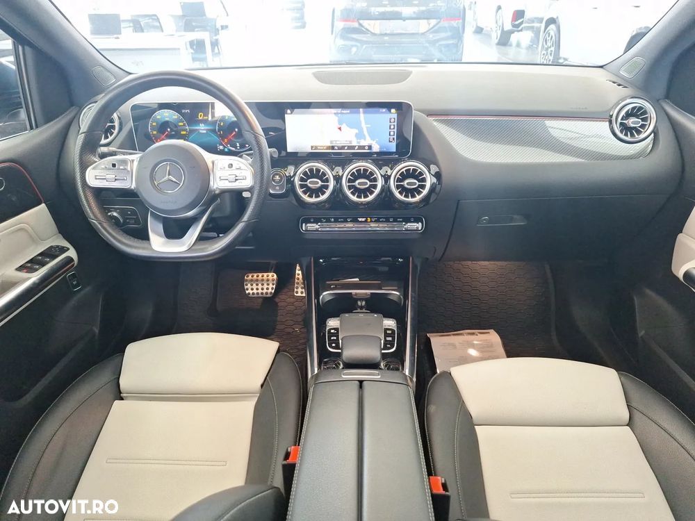 Mercedes-Benz B 200 - 11