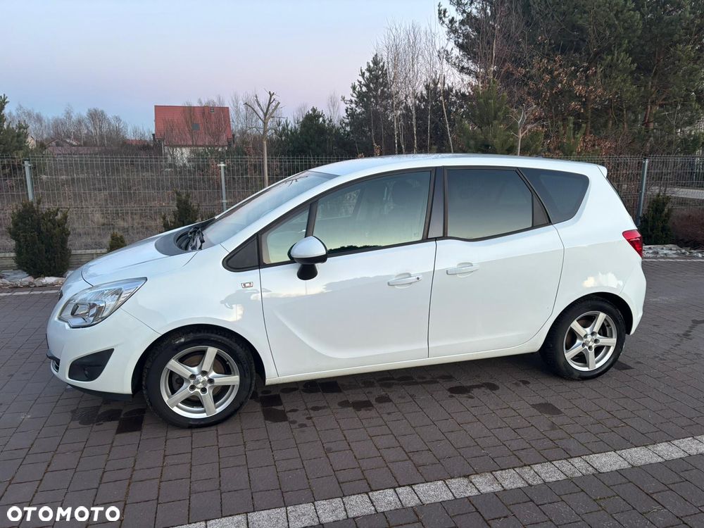 Opel Meriva - 14