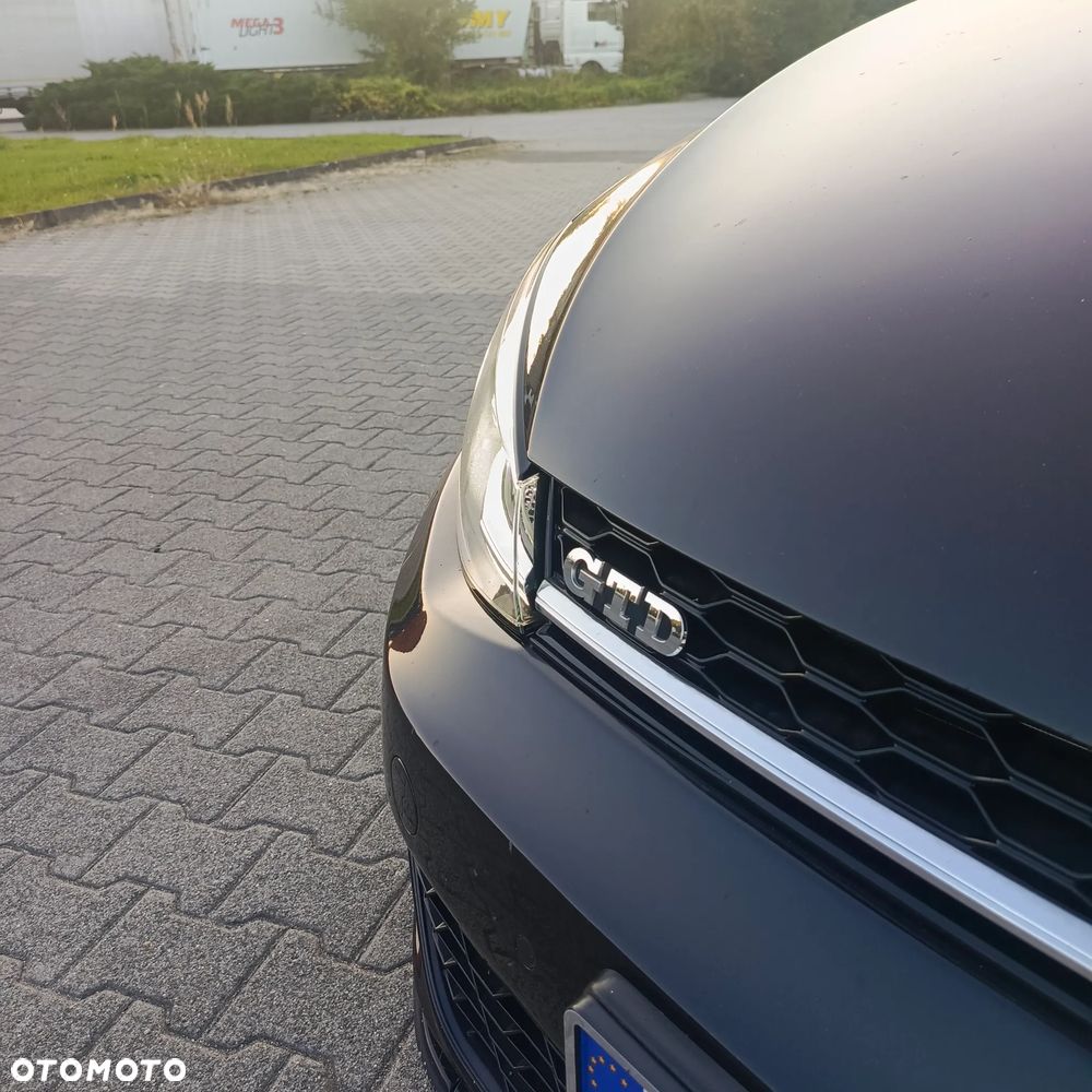 Volkswagen Golf - 7