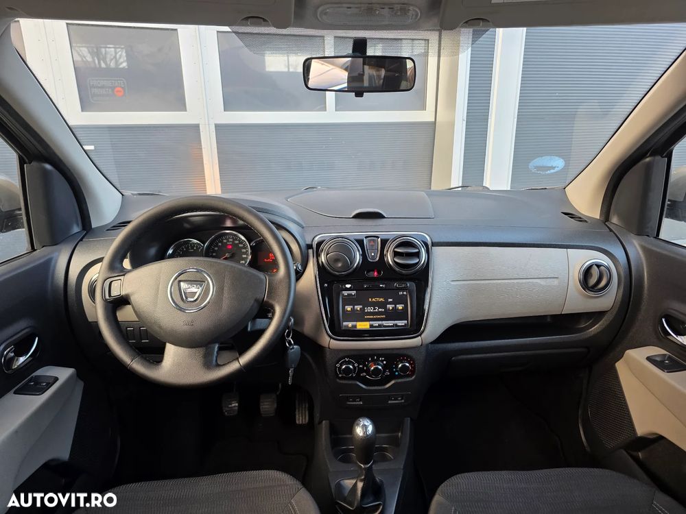 Dacia Lodgy dCi 90 Laureate - 17