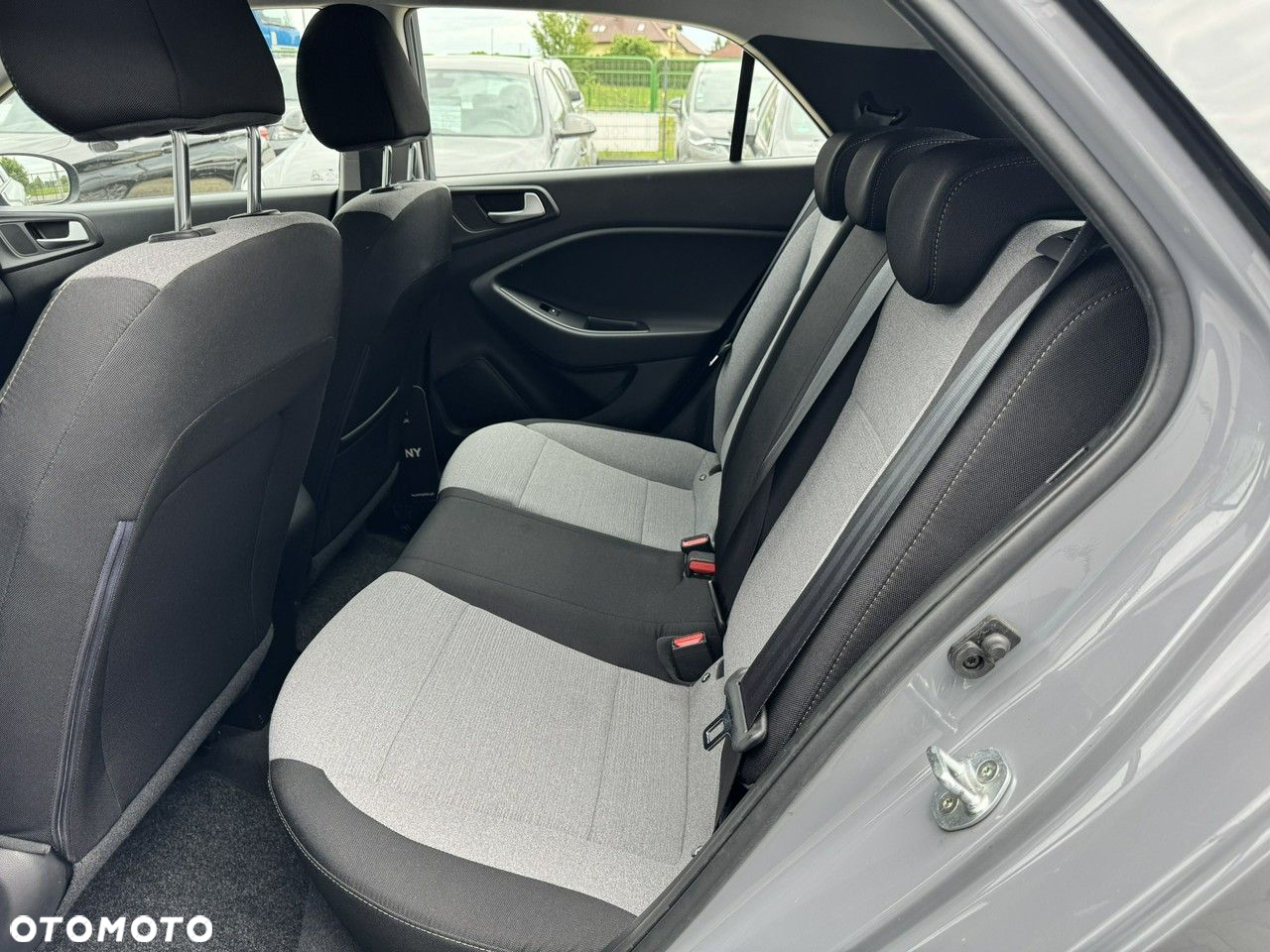 Hyundai i20 - 25