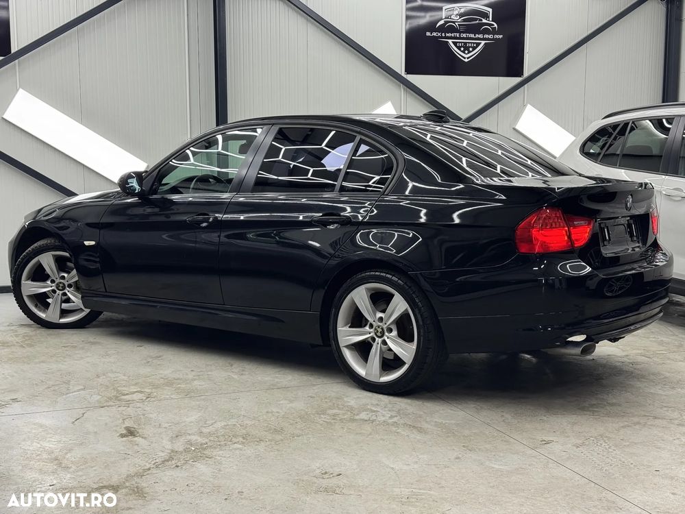 BMW 3 Series 2010 — imagine 8