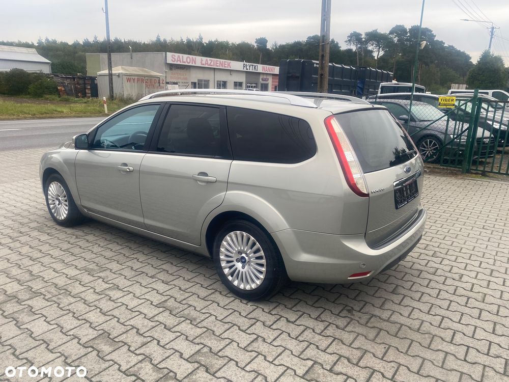 Ford Focus 1.8 FF Ghia - 4