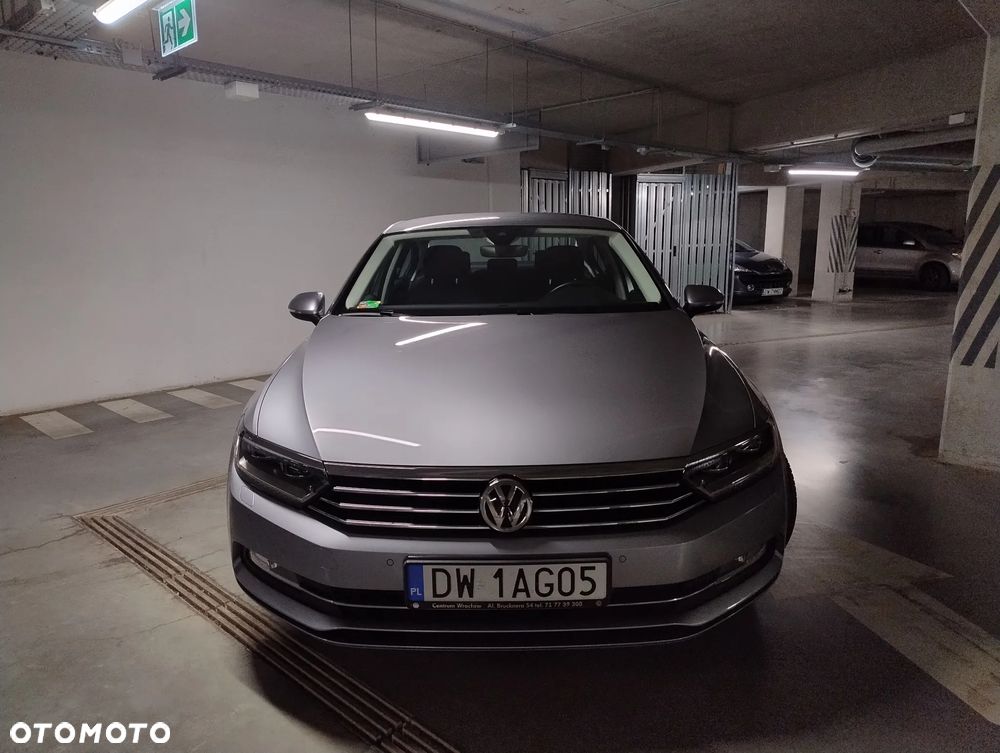Volkswagen Passat 1.8 TSI BMT Comfortline - 4