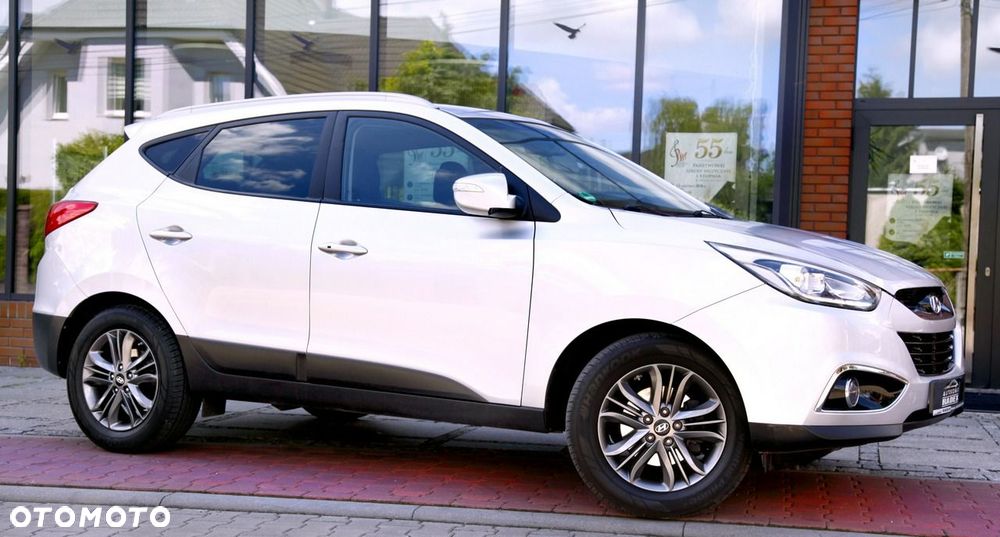 Hyundai ix35 2.0 CRDi 4WD Automatik Fifa World Cup Gold Edition - 4