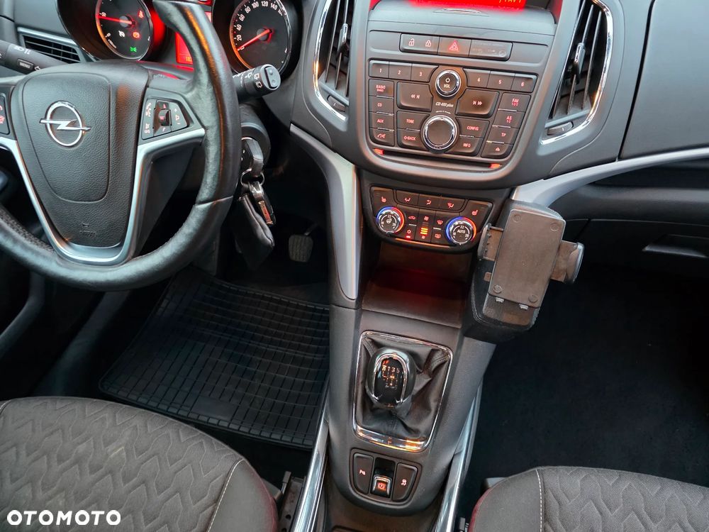 Opel Zafira Tourer 2.0 CDTI Active - 18