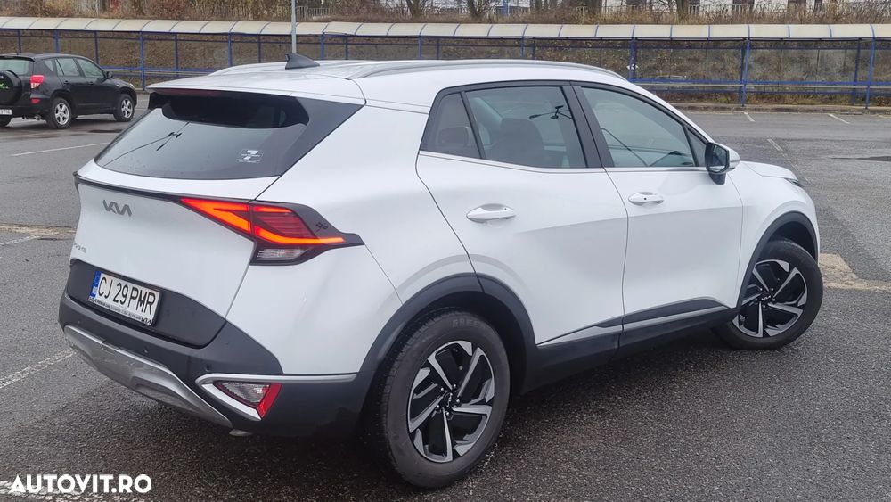 Kia Sportage 1.6 CRDI 2WD Eco-Dynamics+ (48V M-H) VISION - 9