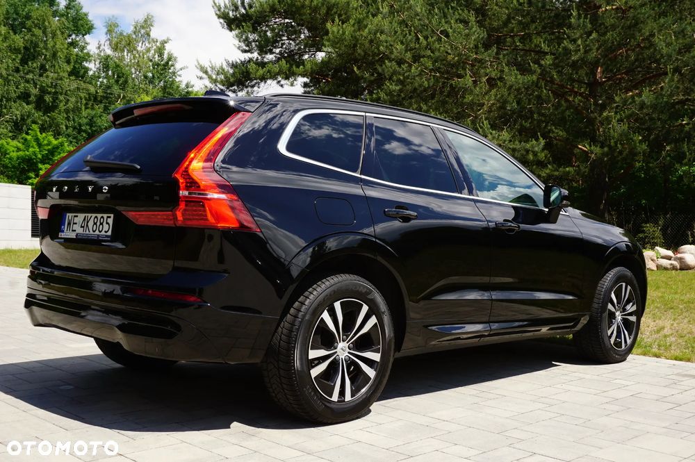 Volvo XC 60 B5 B AWD Momentum Pro - 16