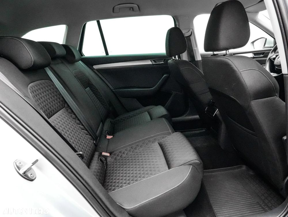Skoda Superb 2.0 TDI DSG Style - 17