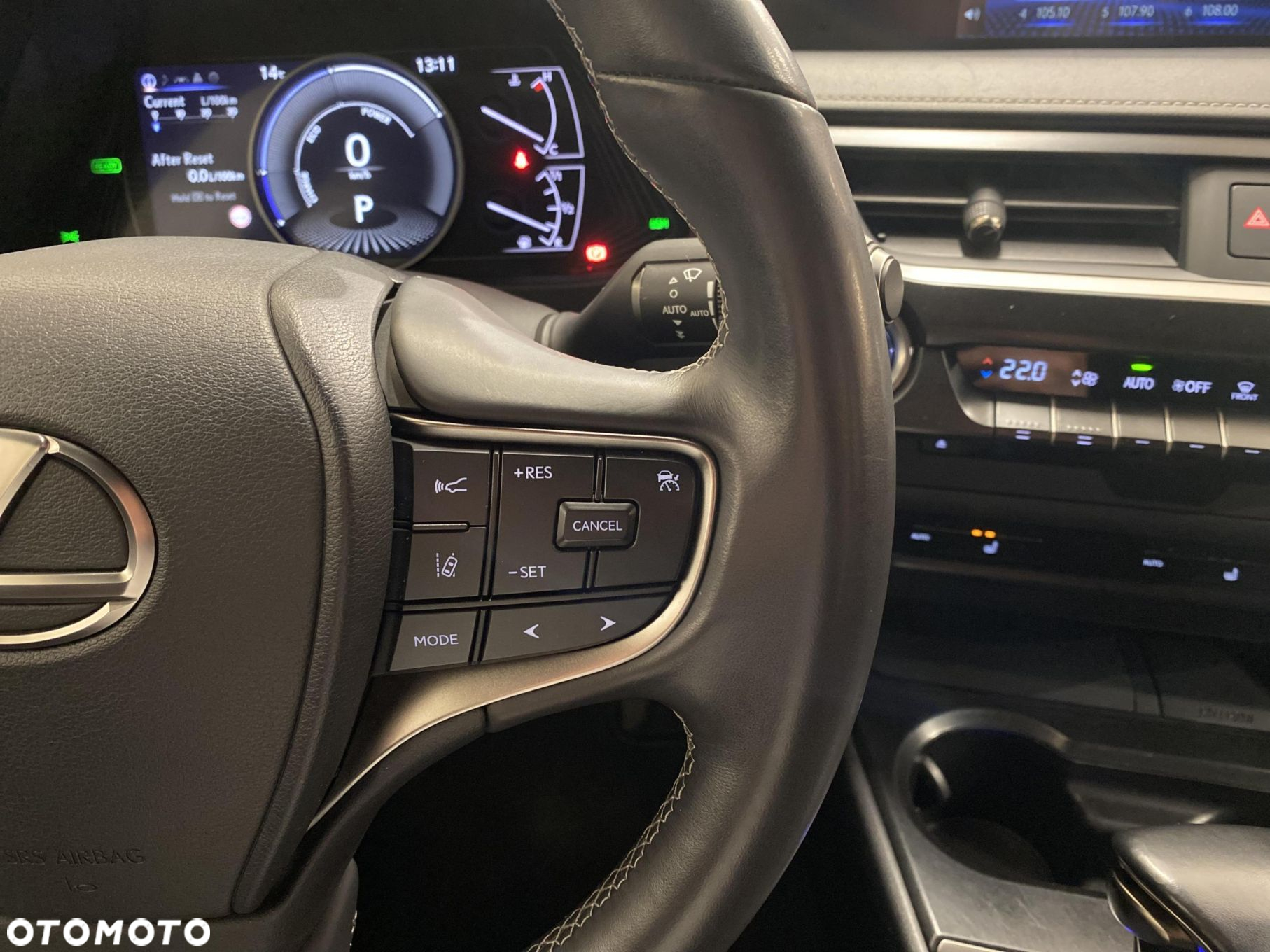 Lexus UX 250h GPF F Impression 2WD - 16