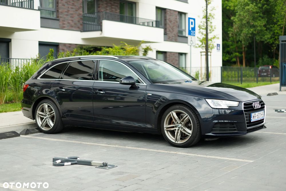 Audi A4 Avant - 17