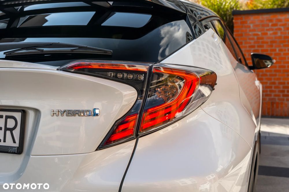 Toyota C-HR 1.8 Hybrid Dynamic - 23